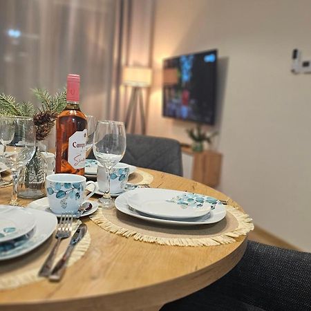 Apartamenty Wrzesnia IV Eksteriør billede