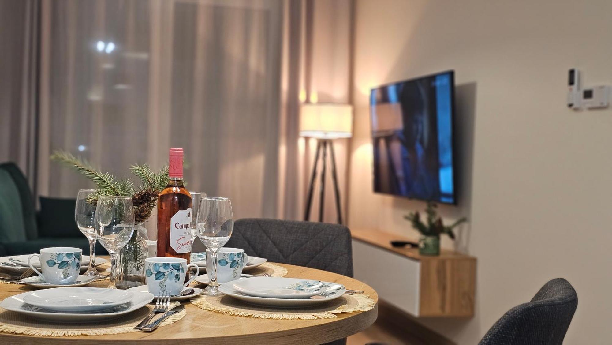 Apartamenty Wrzesnia IV Eksteriør billede